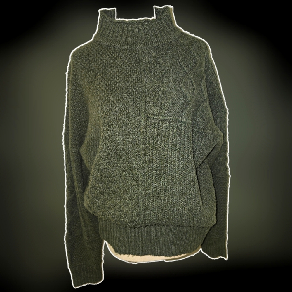 American Eagle sweater